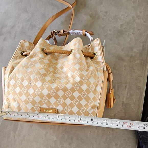 Fossil BNWT Rayna Drawstring Bag - Picture 8 of 9